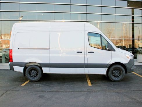 New 2026 Mercedes-Benz Sprinter 144 Cargo image 2