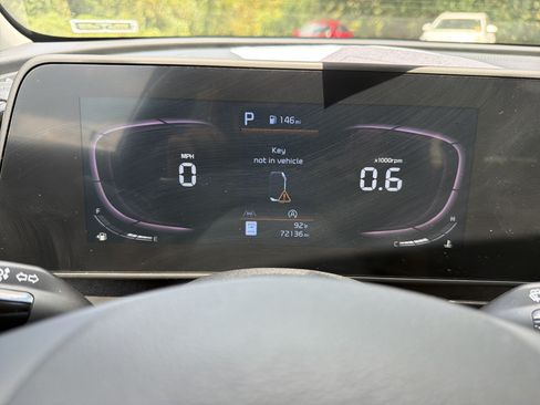 Used 2023 Kia Sportage EX FWD image 30
