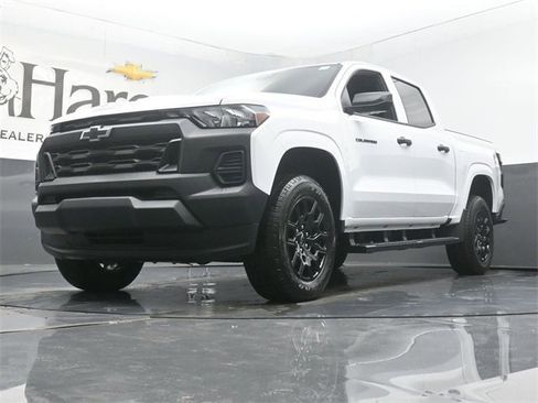 New 2026 Chevrolet Colorado W/T image 4