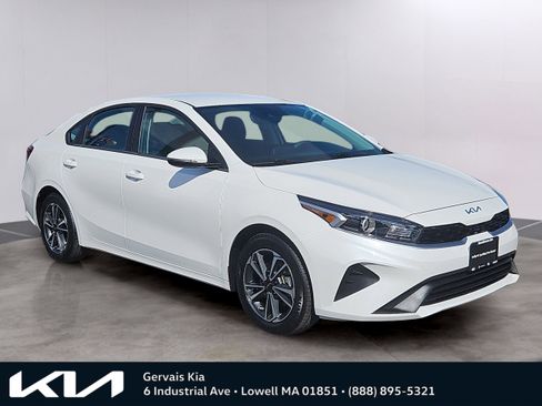 Certified 2023 Kia Forte LXS w/ LXS Technology Package image 1