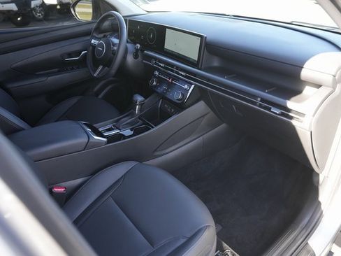 Used 2025 Hyundai Tucson SEL image 18