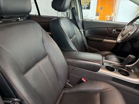 Used 2014 Ford Edge SEL w/ Equipment Group 205A image 31