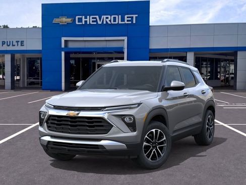 New 2026 Chevrolet TrailBlazer LT w/ Convenience Package FWD image 6