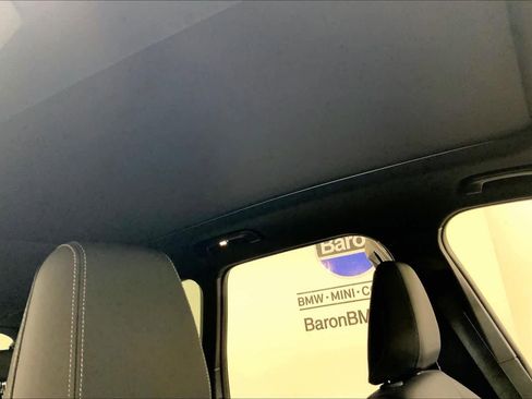 Used 2024 BMW X1 xDrive28i AWD/4WD image 12