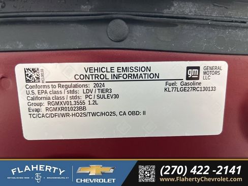 Used 2024 Chevrolet Trax RS w/ Driver Confidence Package FWD image 17