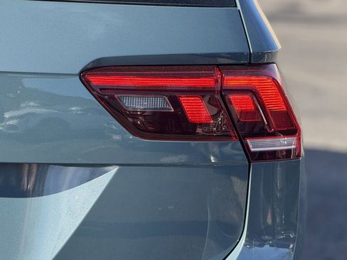 Used 2019 Volkswagen Tiguan S w/ Driver Assistance Package image 11