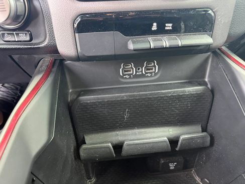 Used 2020 RAM 1500 Rebel AWD/4WD image 25