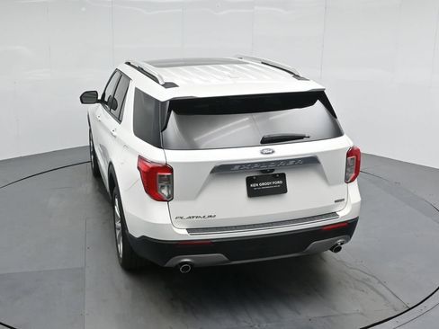 Certified 2022 Ford Explorer Platinum w/ Technology Package image 45