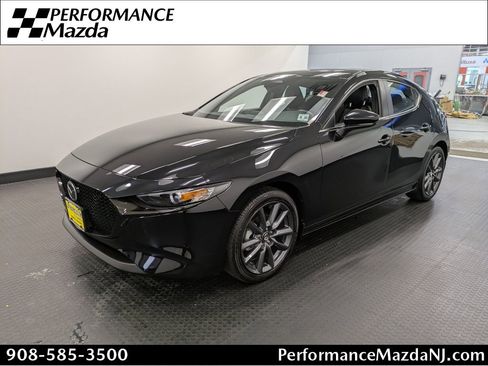 Certified 2025 MAZDA MAZDA3 s image 1