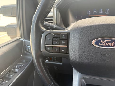 Used 2023 Ford F350 Lariat w/ Tow Technology Package AWD/4WD image 37