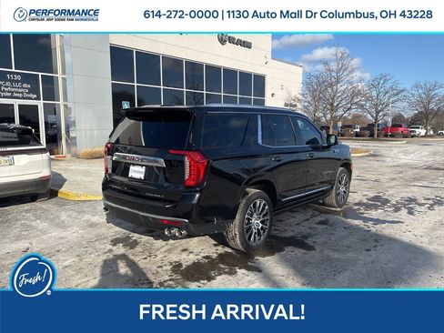 Used 2023 GMC Yukon Denali w/ LPO, Floor Liner Package image 4