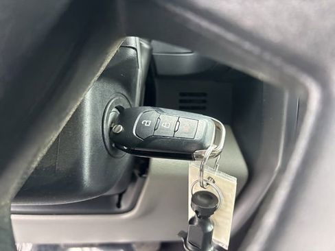Used 2017 Ford F150 XLT w/ Equipment Group 301A Mid RWD image 27