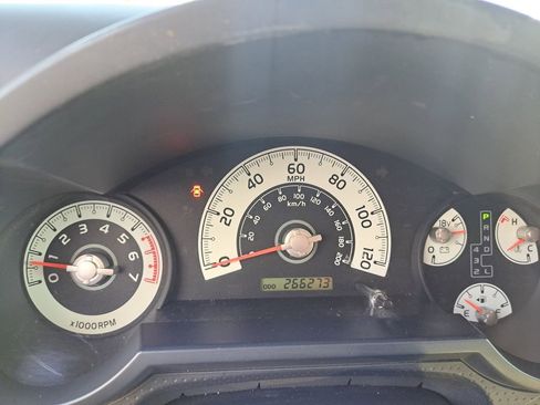 Used 2007 Toyota FJ Cruiser Base image 27