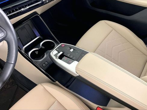 Used 2025 BMW X1 xDrive28i w/ Convenience Package AWD/4WD image 15