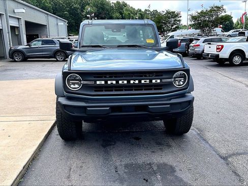 Used 2025 Ford Bronco 2-Door w/ Sasquatch Package AWD/4WD image 5