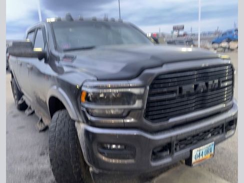Used 2022 RAM 2500 Laramie image 1