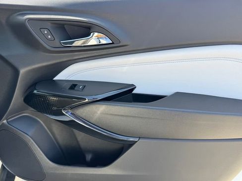 New 2026 Chevrolet Trax LT FWD image 8