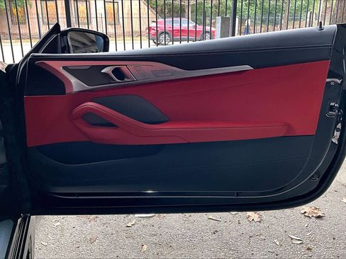 Used 2025 BMW 840i Convertible image 22