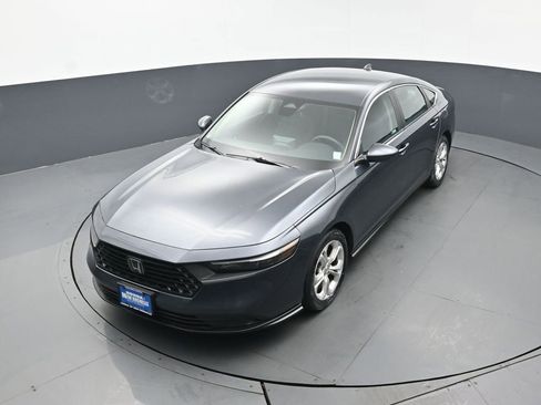 Certified 2023 Honda Accord LX image 39