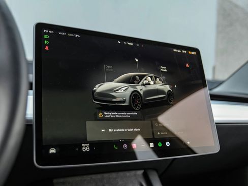 Used 2023 Tesla Model 3 Performance image 37