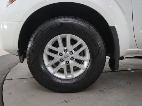 Used 2018 Nissan Frontier SV w/ Value Truck Package image 23