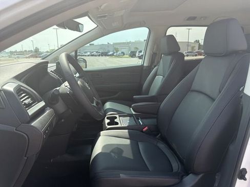 New 2026 Honda Odyssey EX-L image 9