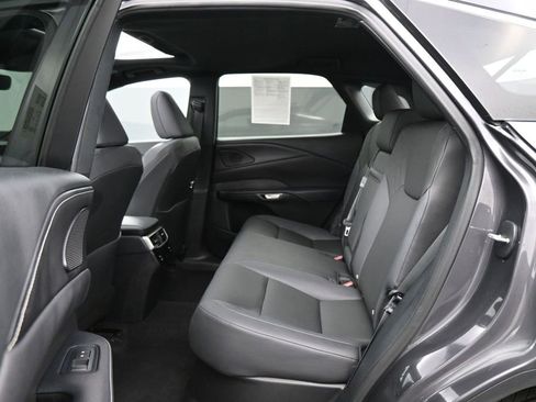 Used 2025 Lexus RX 350 Premium w/ Accessory Package AWD/4WD image 17