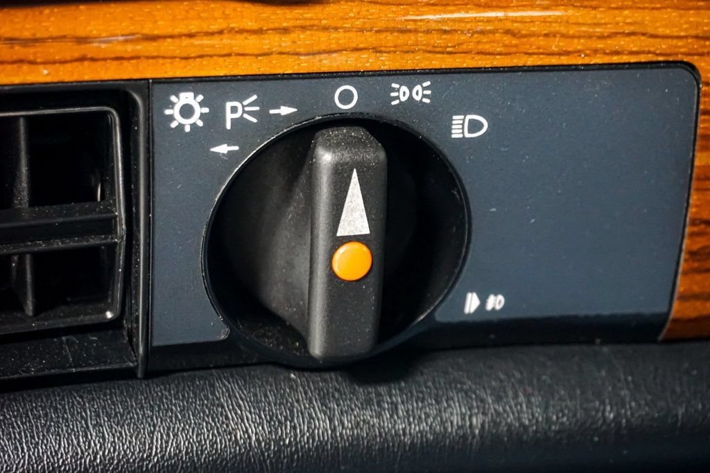 Used 1990 Mercedes-Benz 350 SDL image 43