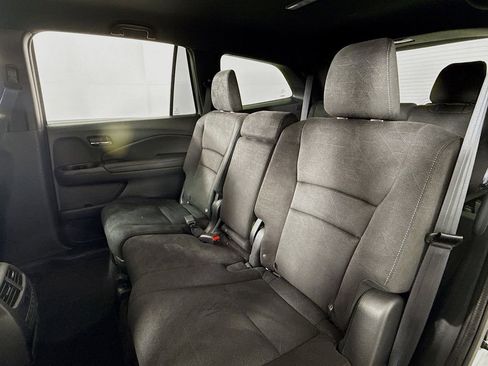 Used 2022 Honda Pilot Sport image 29