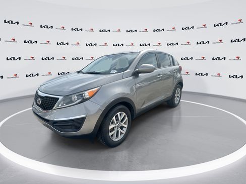 Used 2015 Kia Sportage LX image 4
