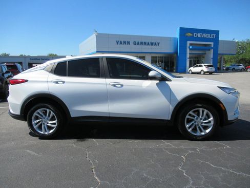 Used 2024 Buick Envista Preferred w/ Convenience I Package FWD image 5
