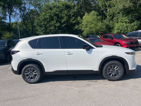New 2026 MAZDA CX-5 Select AWD/4WD image 3