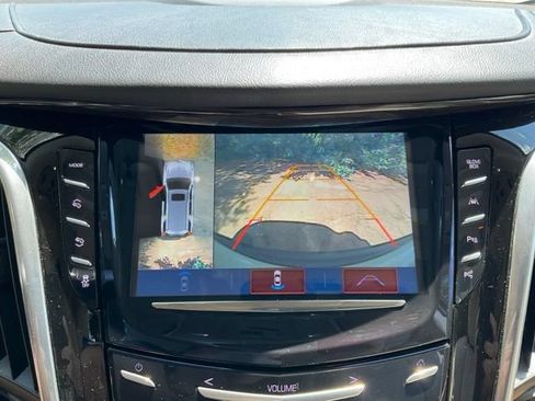 Used 2020 Cadillac Escalade ESV Premium Luxury AWD/4WD image 15