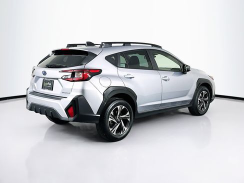 Used 2025 Subaru Crosstrek 2.5i Premium AWD/4WD image 9