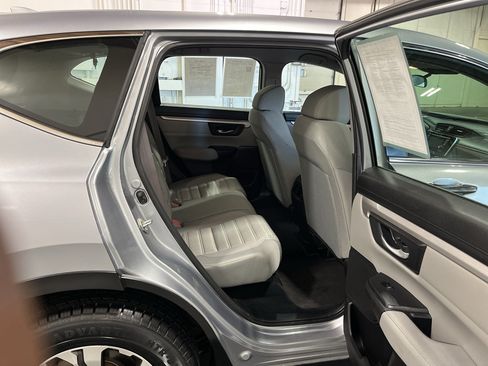 Used 2020 Honda CR-V LX image 16