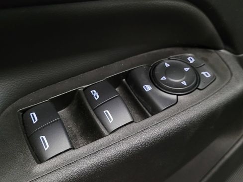 Used 2024 Chevrolet Equinox LT w/ LPO, Floor Liner Package FWD image 27