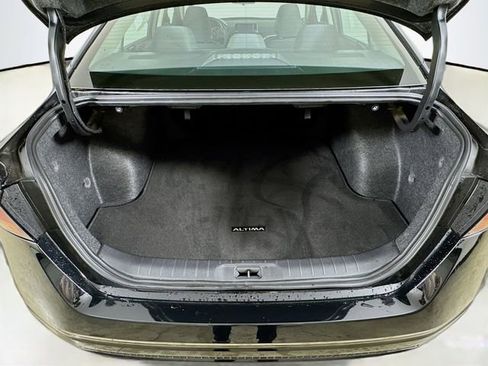 Used 2024 Nissan Altima 2.5 S image 27