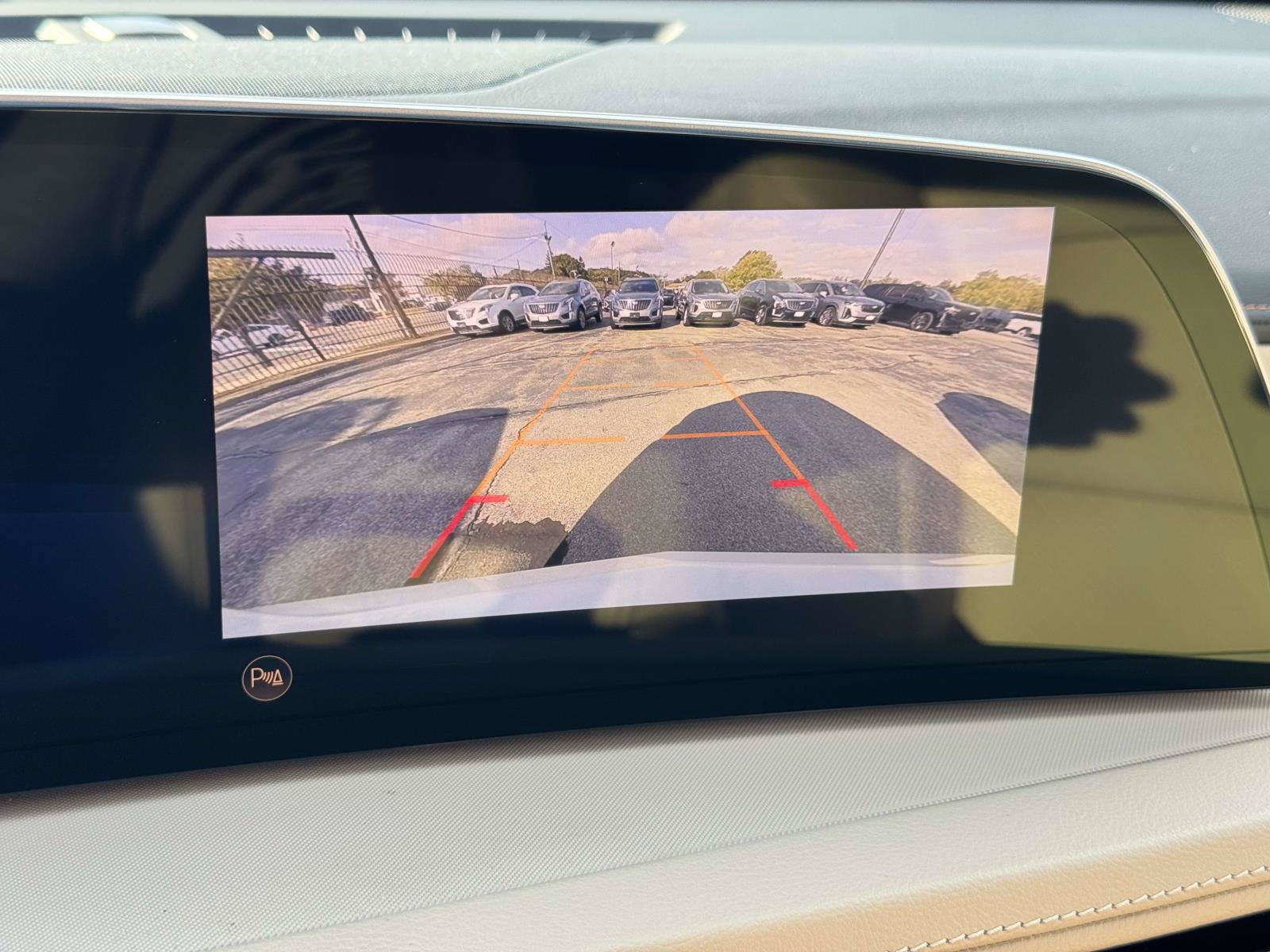 Used 2024 Cadillac XT4 Luxury w/ Cold Weather Package AWD/4WD image 19