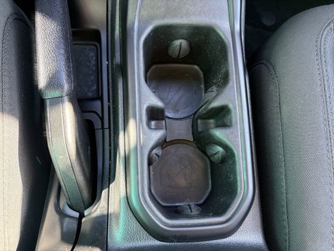 Used 2021 Jeep Wrangler Unlimited Sport image 20