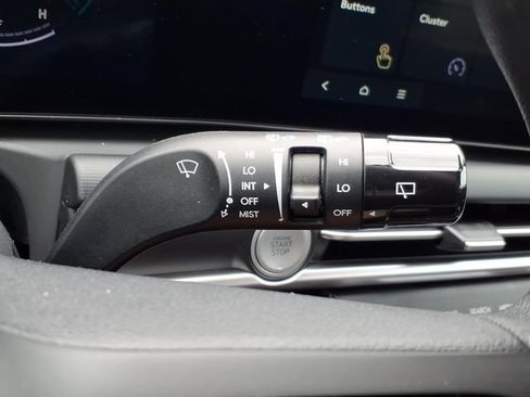 Certified 2026 Hyundai Tucson SE FWD image 24
