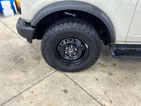 Certified 2026 Ford Bronco Outer Banks AWD/4WD image 33