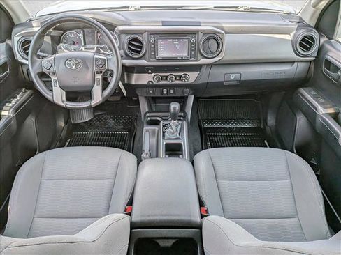 Used 2019 Toyota Tacoma SR5 image 17