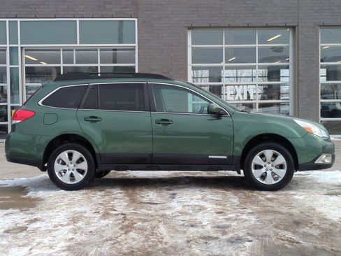 Used 2012 Subaru Outback 2.5i Premium w/ Popular Pkg 1B image 9