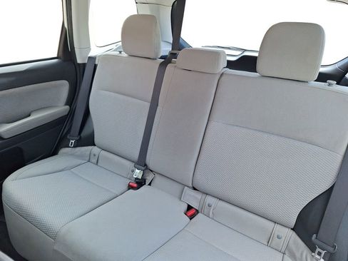 Used 2018 Subaru Forester 2.5i w/ Alloy Wheel Package image 11