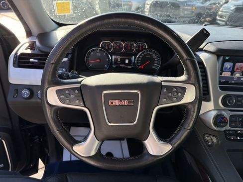 Used 2019 GMC Yukon XL SLT image 21