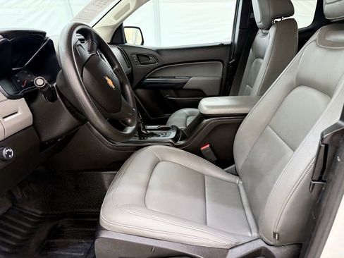 Used 2018 Chevrolet Colorado W/T image 11