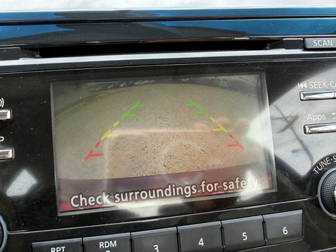 Used 2014 Nissan Altima 2.5 SL w/ Moonroof Package FWD image 24