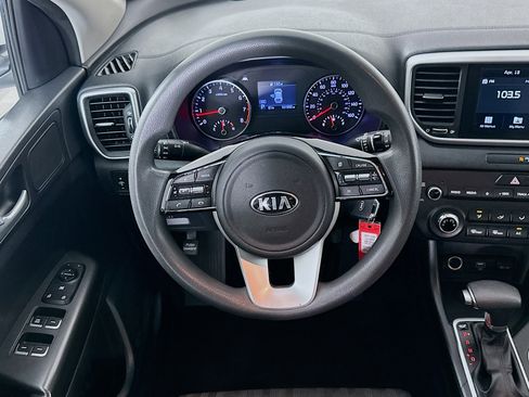 Used 2021 Kia Sportage LX image 17