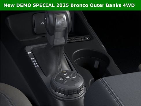 New 2025 Ford Bronco Outer Banks image 51