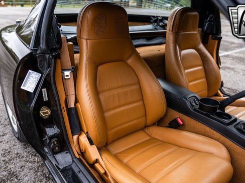 Used 1994 MAZDA MX-5 Miata image 25